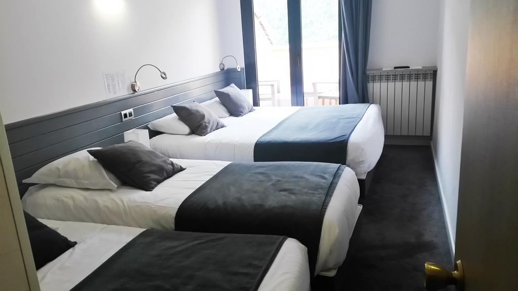 Hotel Mila Енкамп Экстерьер фото